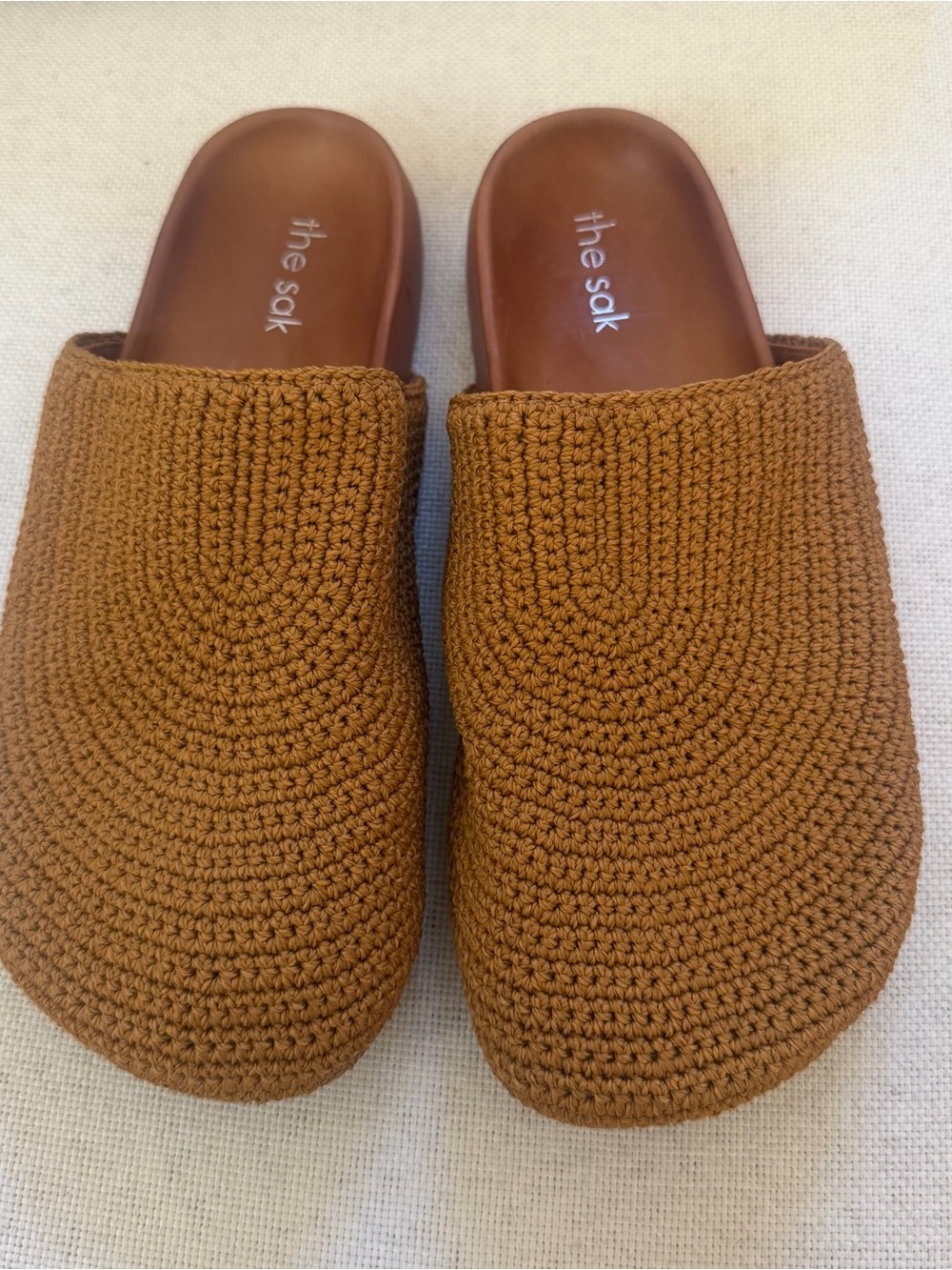 The Sak Bolinas Crochet Clogs Women’s 9 Brown Tan Slip On Mules